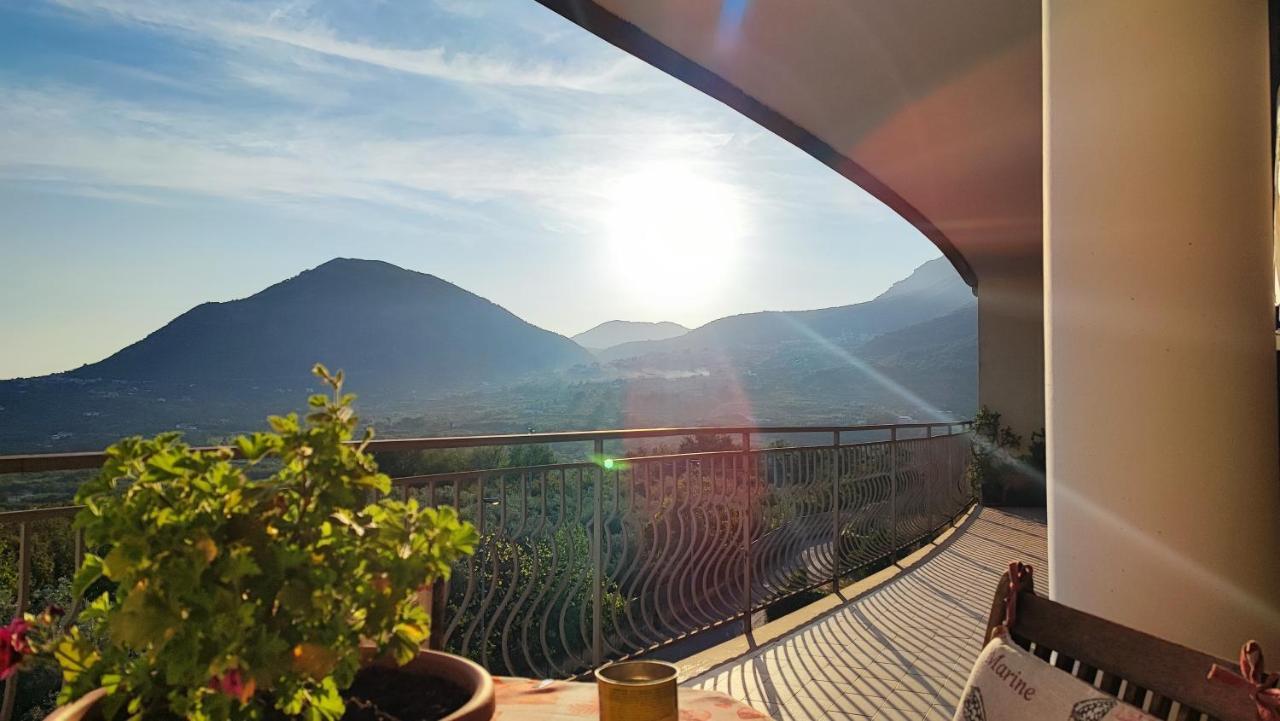 Nickyhouse Holiday Home Giffoni Sei Casali Екстер'єр фото