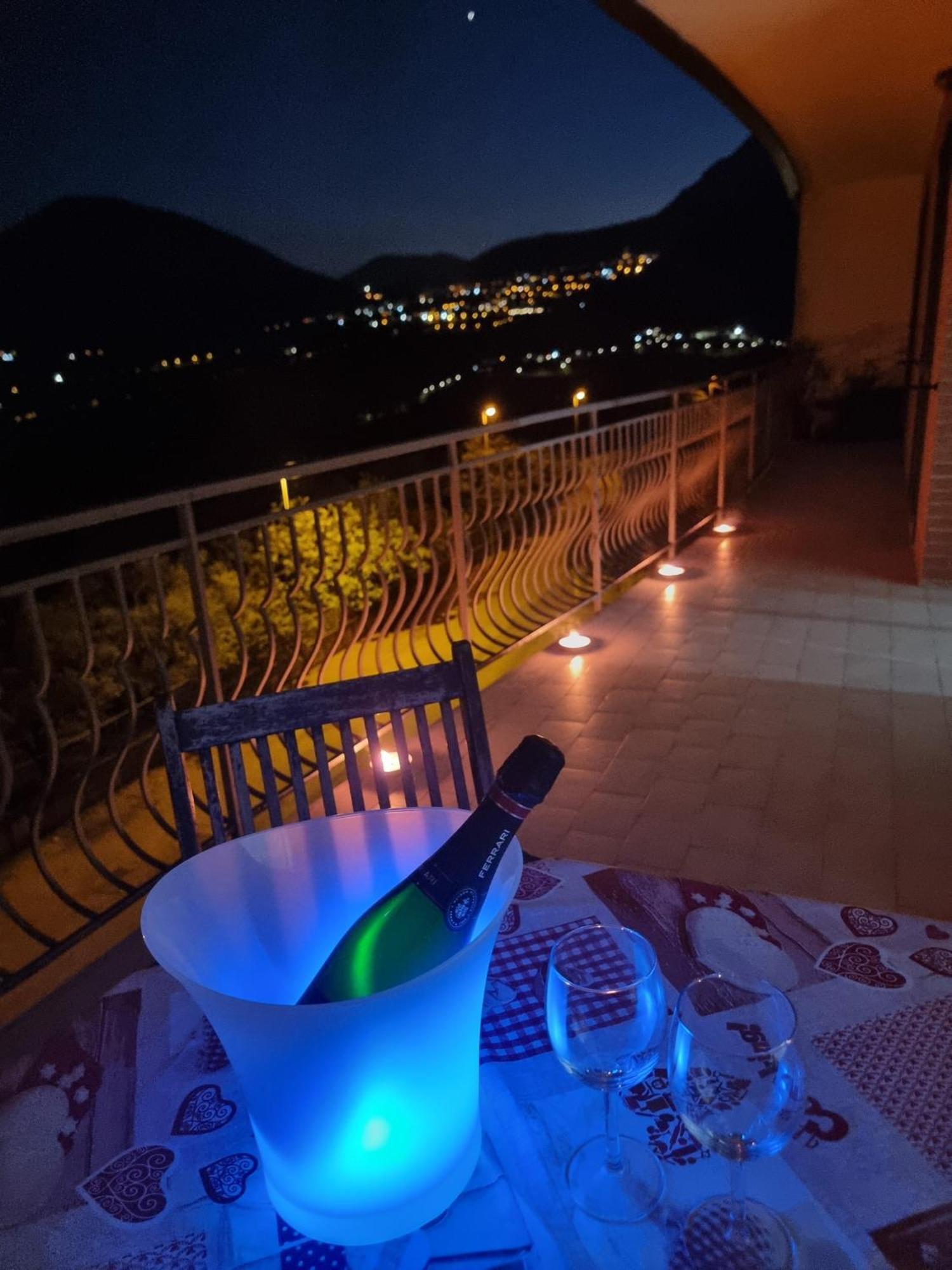Nickyhouse Holiday Home Giffoni Sei Casali Екстер'єр фото